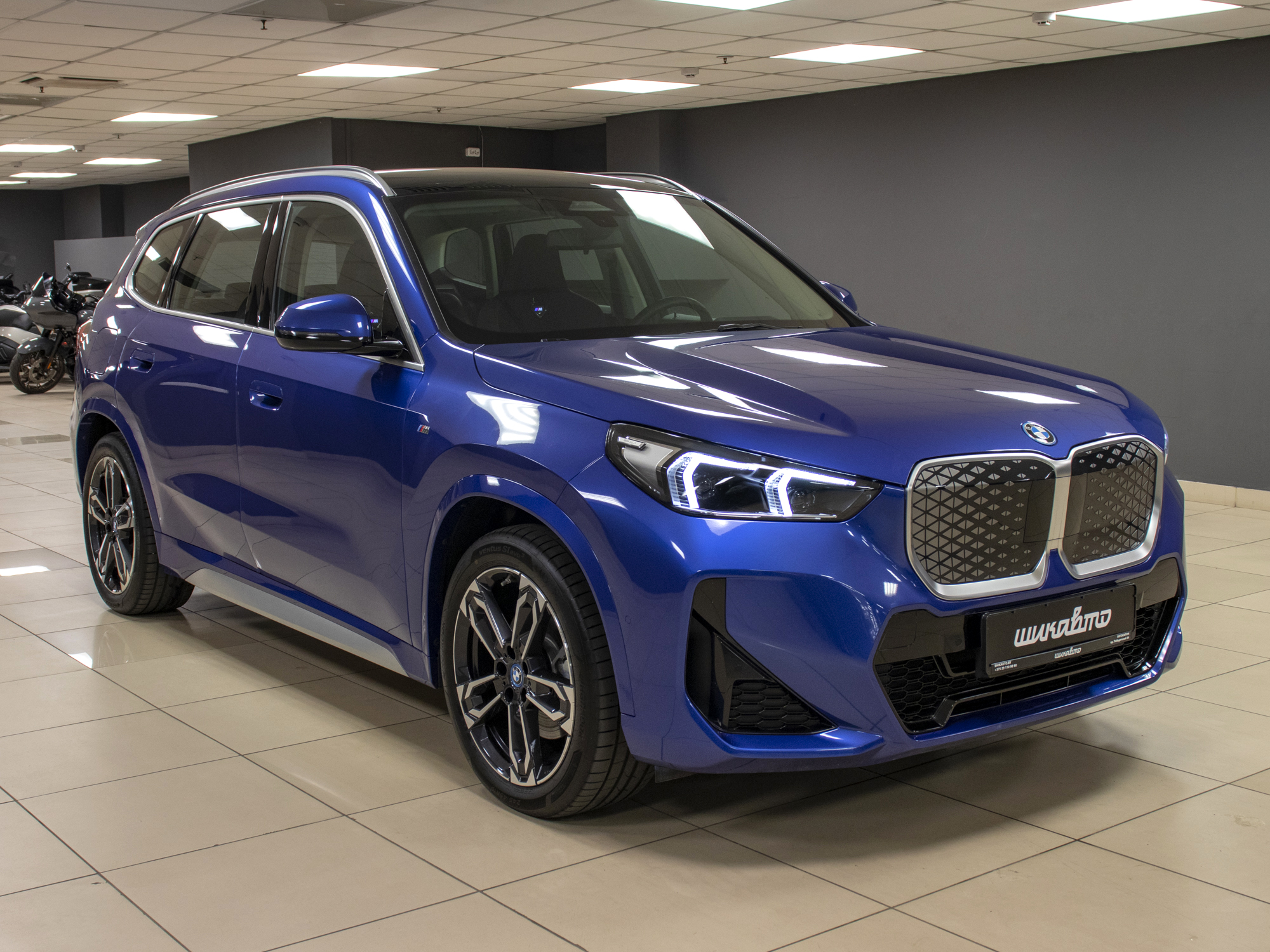 BMW iX1 xDrive30L