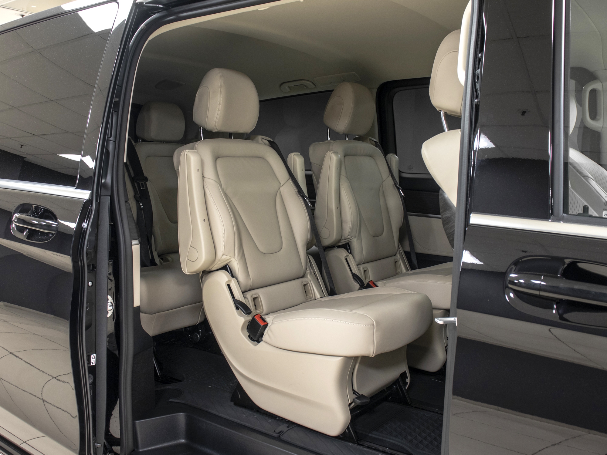 Mercedes-Benz V-Класс V300d Extra Long