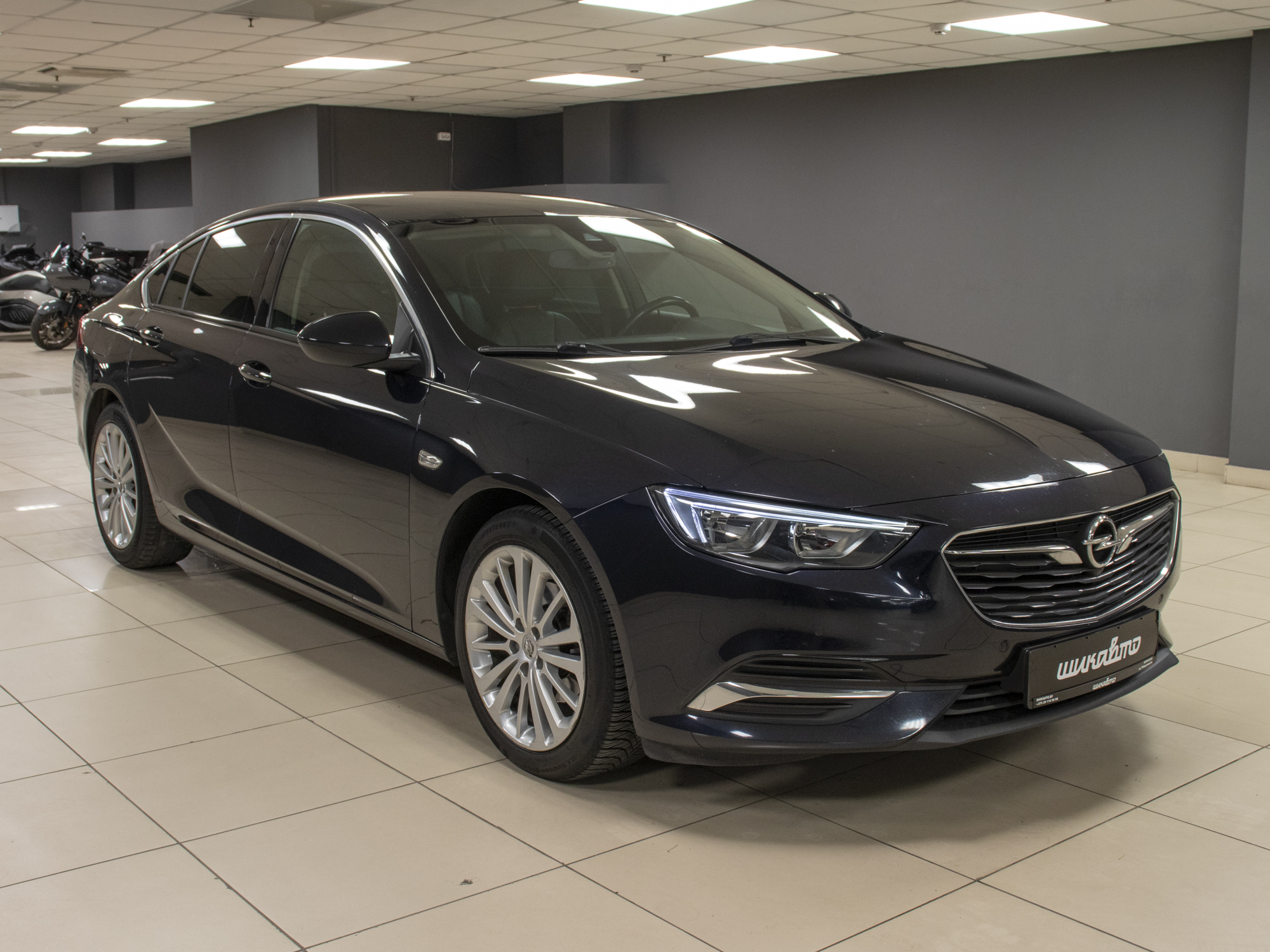 Opel Insignia 1.6