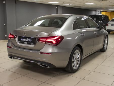 Mercedes-Benz A 220 4-matic