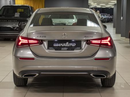 Mercedes-Benz A 220 4-matic