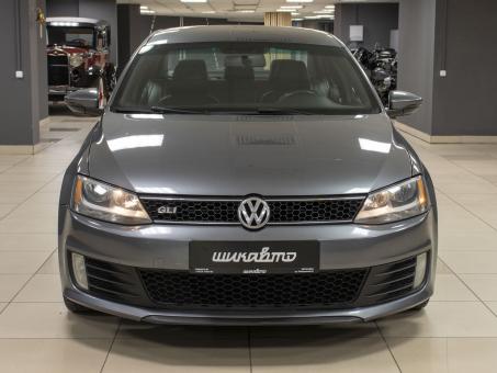 Volkswagen Jetta  2.0i