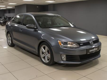 Volkswagen Jetta  2.0i