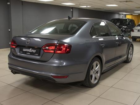 Volkswagen Jetta  2.0i