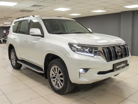 Toyota Land Cruiser Prado 2.8D AT Prestige