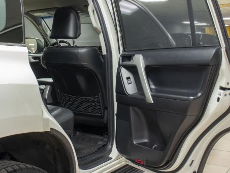 Toyota Land Cruiser Prado 2.8D AT Prestige