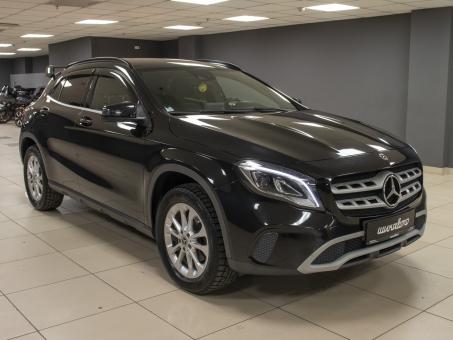 Mercedes-Benz GLA 180