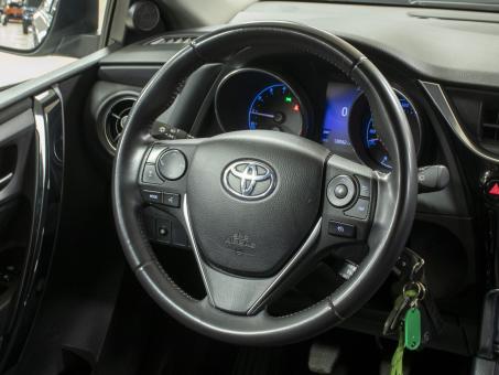 Toyota Auris 1.2i