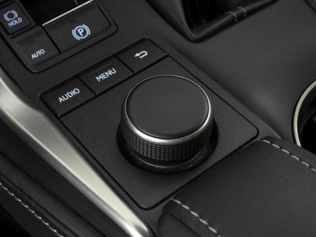 Lexus NX 300
