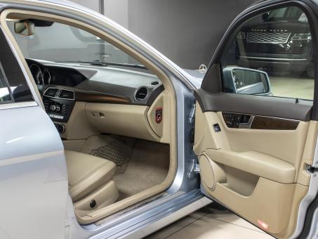 Mercedes-Benz C-Класс 