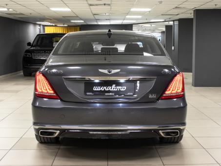 Genesis G90 3.3i