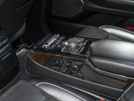 Genesis G90 3.3i