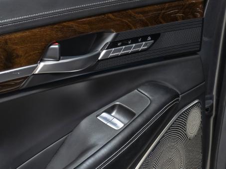 Genesis G90 3.3i