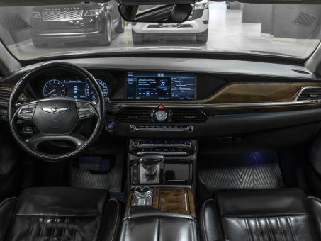 Genesis G90 3.3i