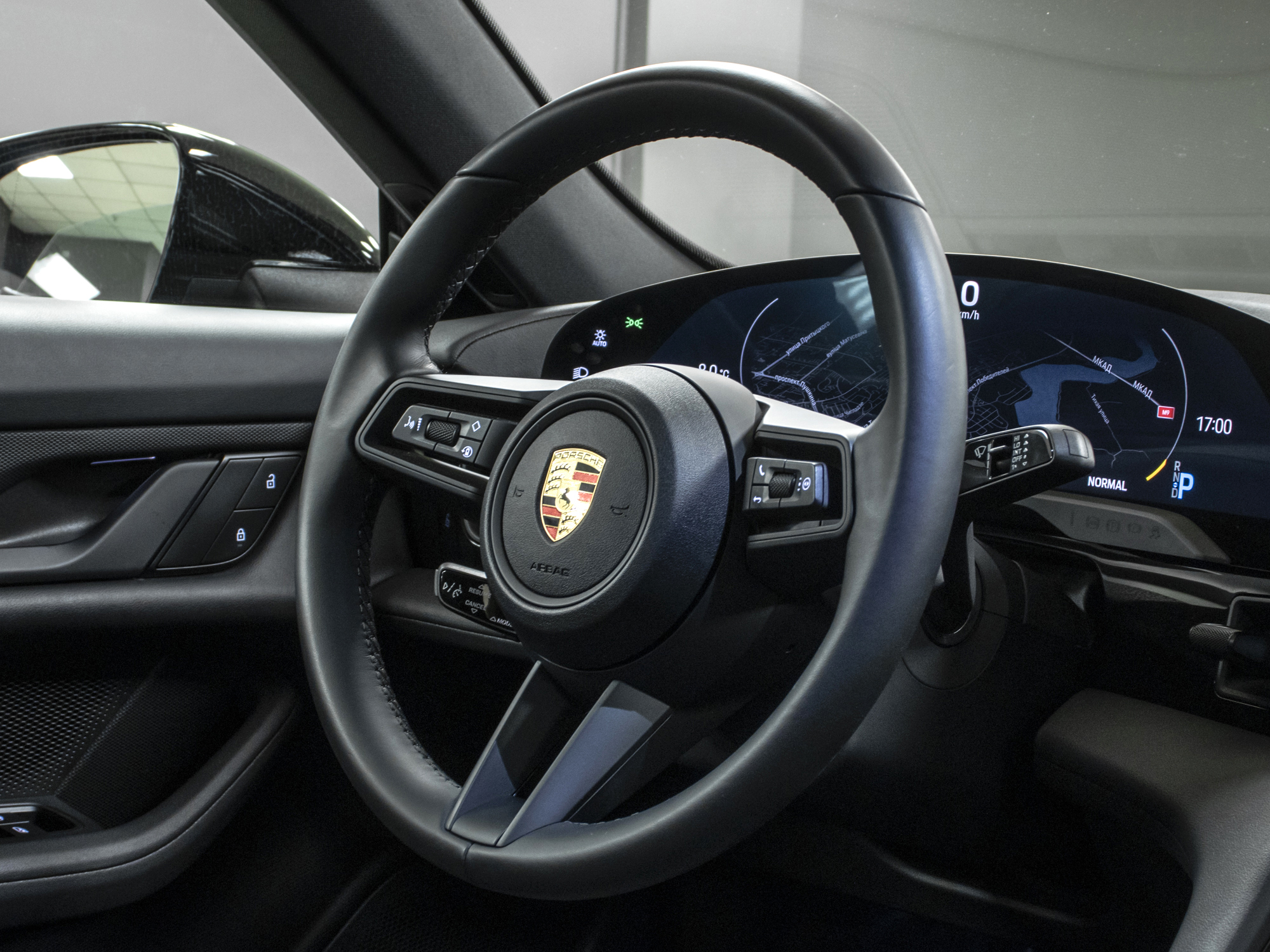 Porsche Taycan 