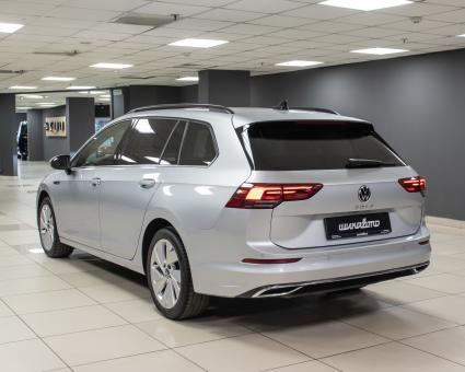 Volkswagen Golf 1.5i