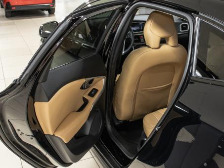 Volvo V40 Cross Country 1.5 T3 Drive-E Summum