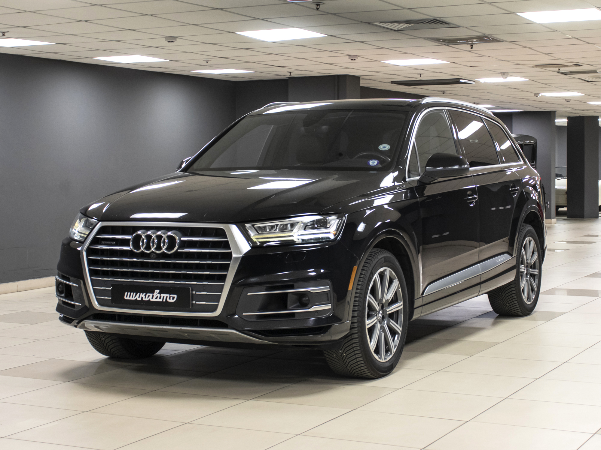 Q7 3.0 quattro premium plus