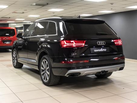 Audi Q7 3.0 quattro premium plus