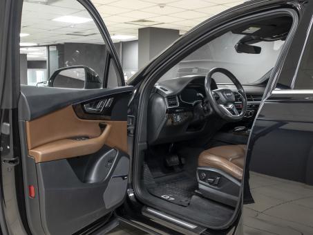 Audi Q7 3.0 quattro premium plus