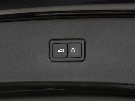 Audi Q7 3.0 quattro premium plus