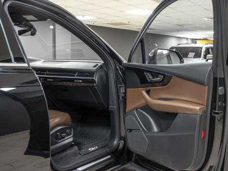 Audi Q7 3.0 quattro premium plus