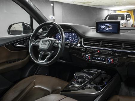 Audi Q7 3.0 quattro premium plus