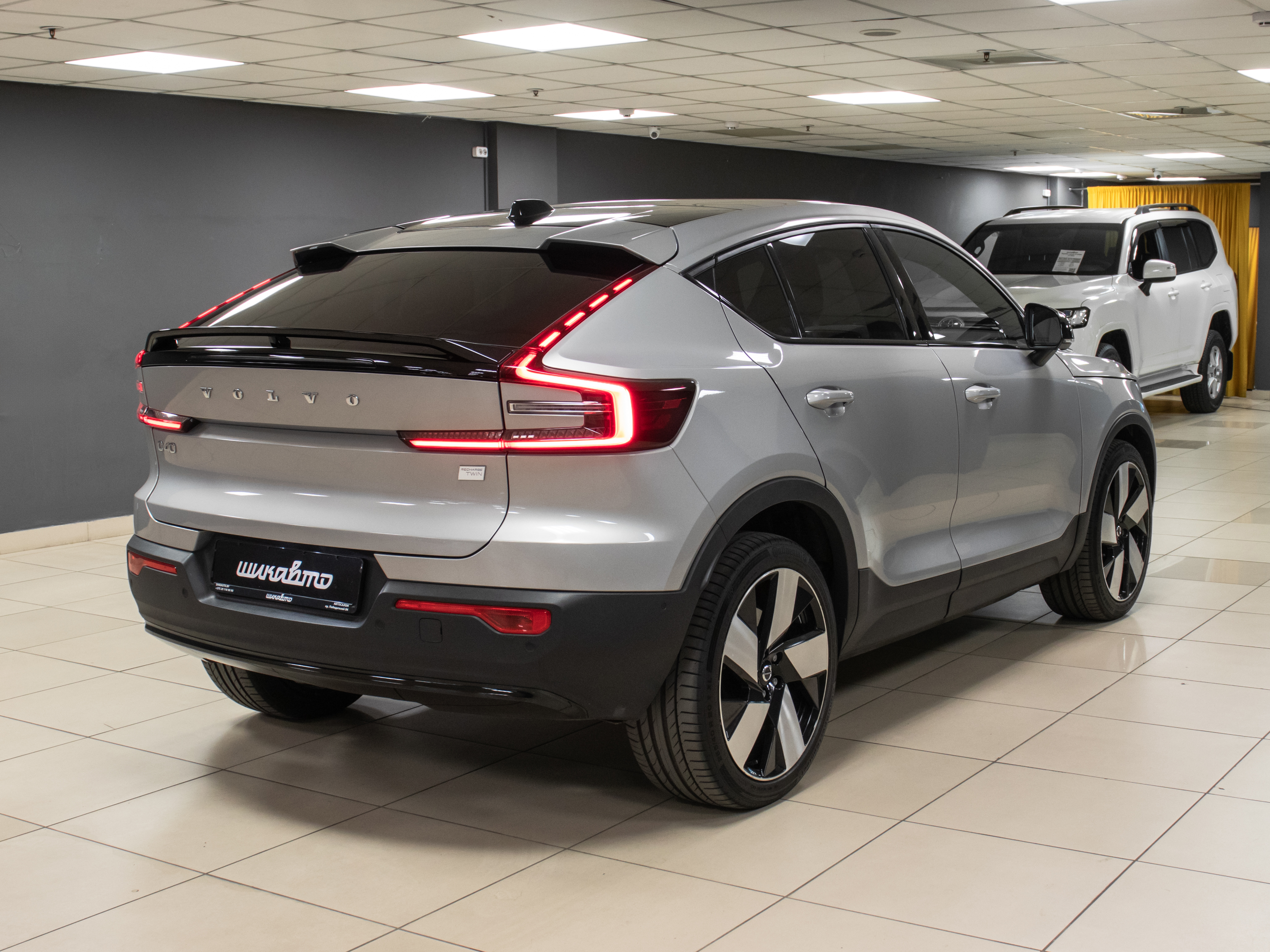 Volvo C40 
