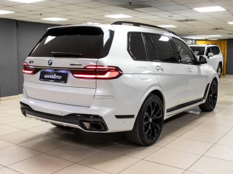 BMW X7 xDrive40i