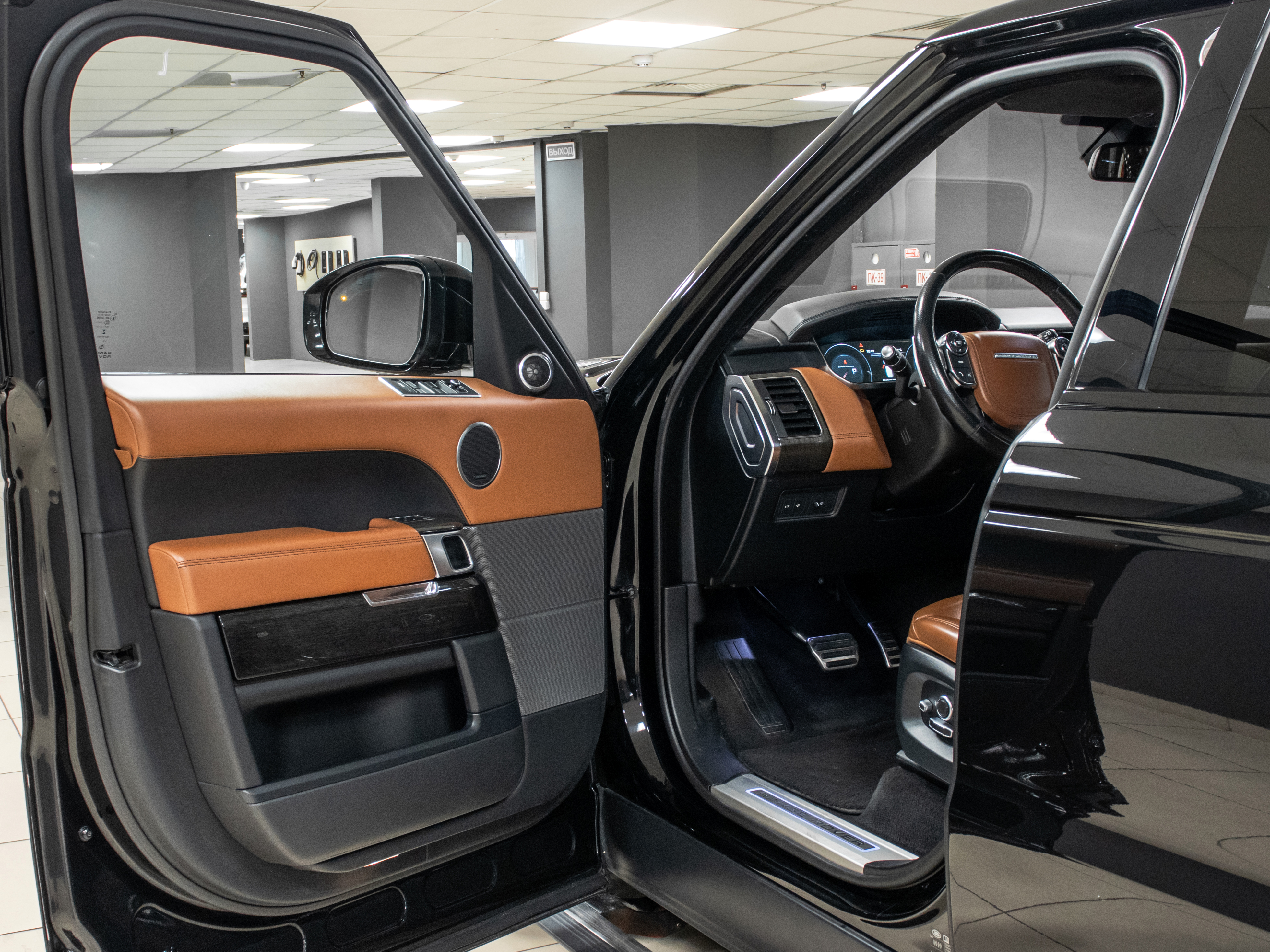 Land Rover Range Rover Sport 4.4L V8 Autobiography