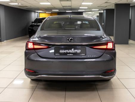 Lexus ES 250