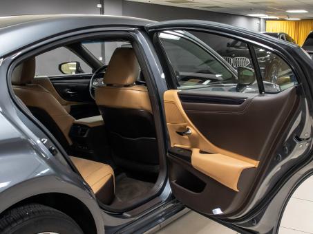 Lexus ES 250