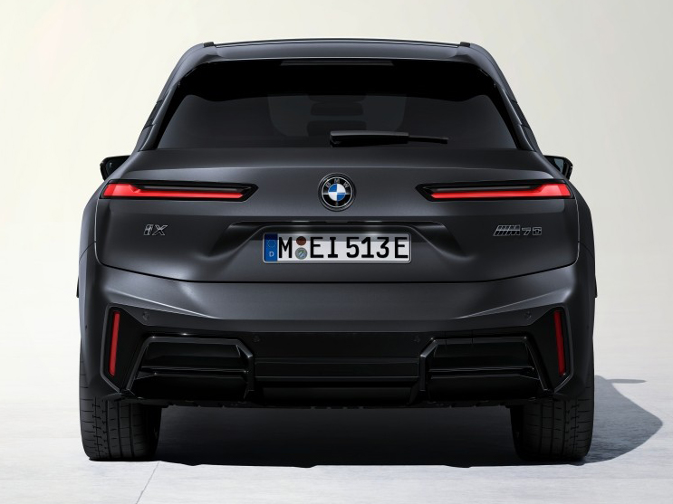 BMW iX M70 xDrive