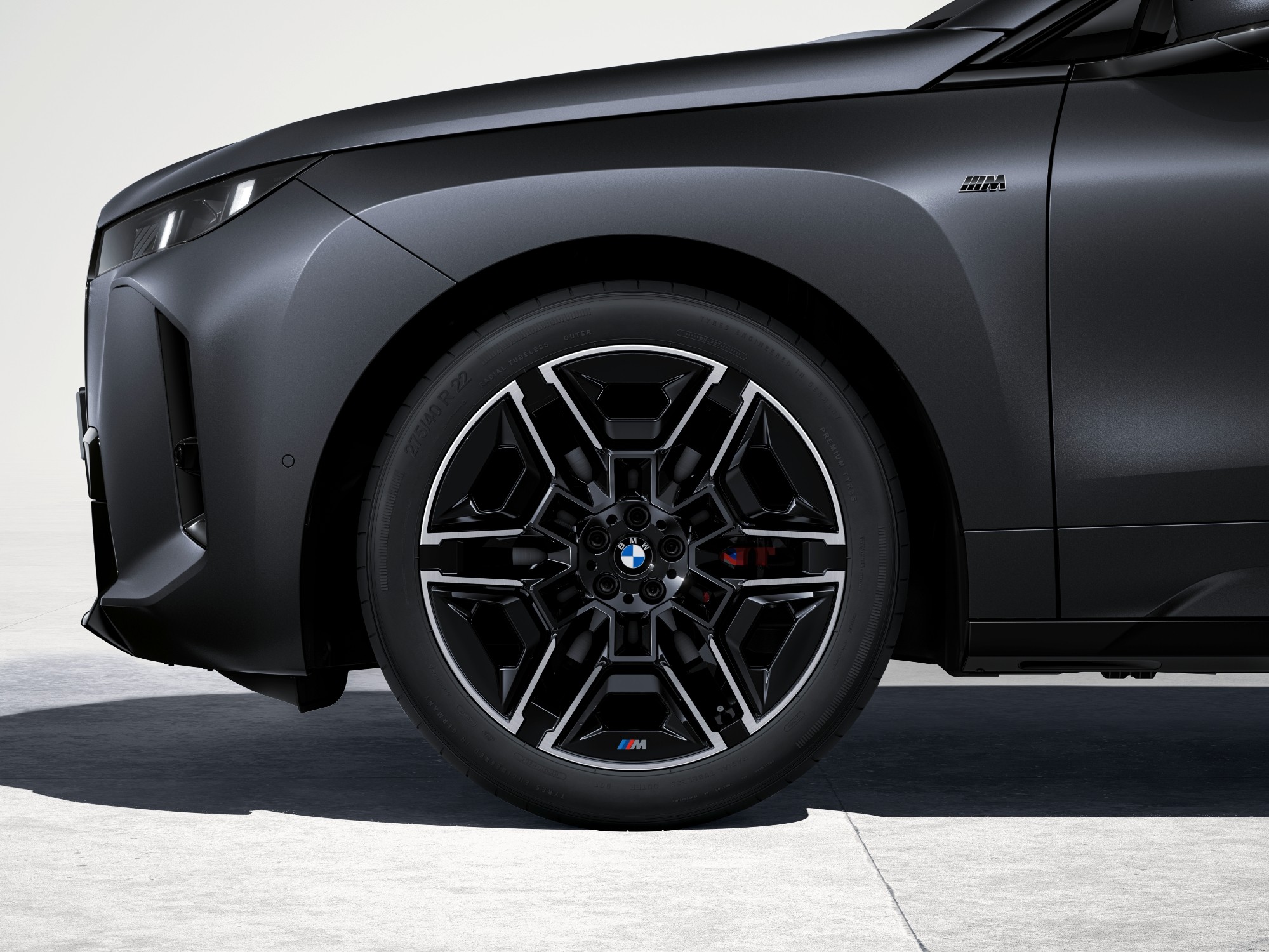 BMW iX M70 xDrive
