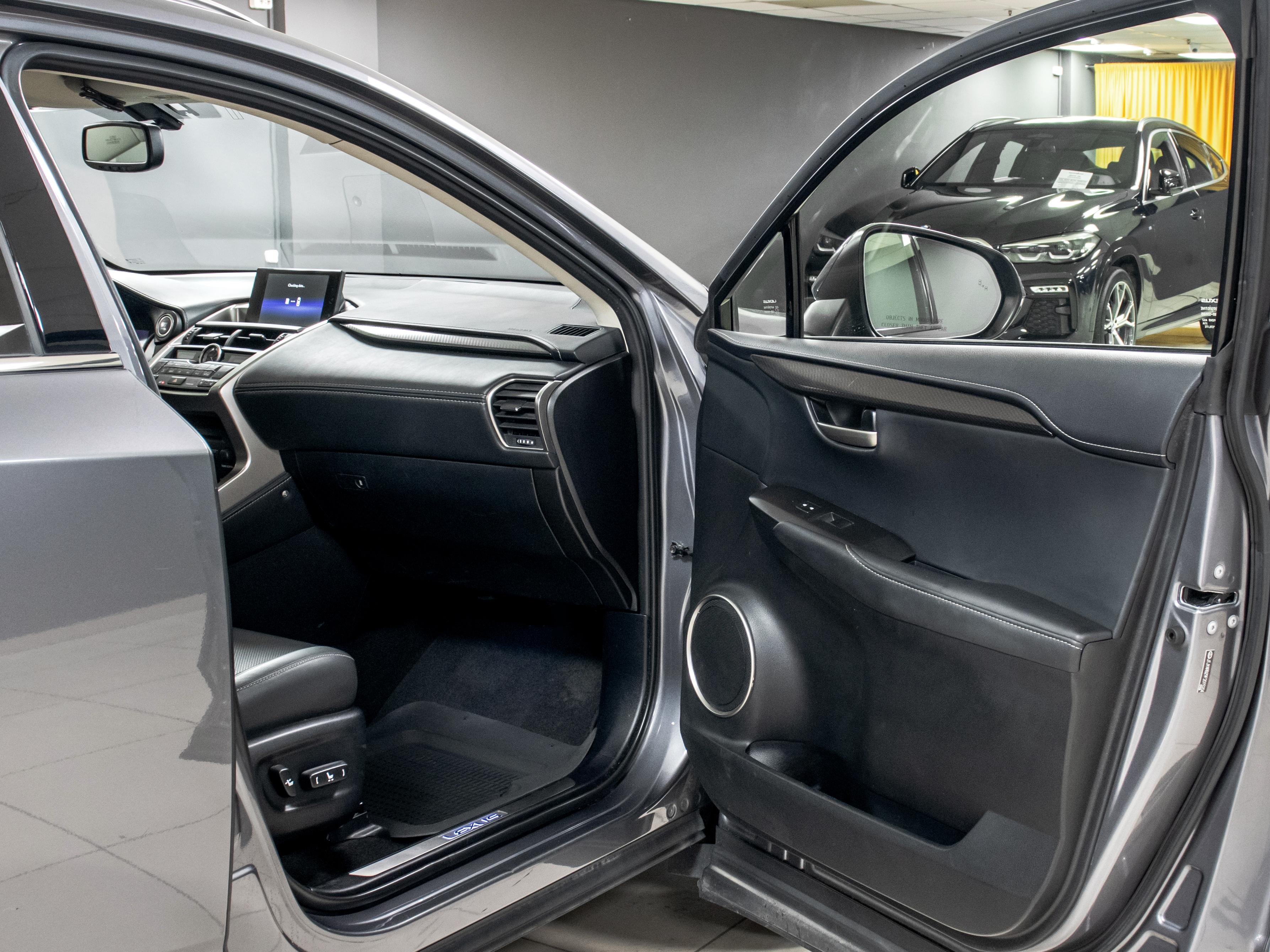 Lexus NX 200t