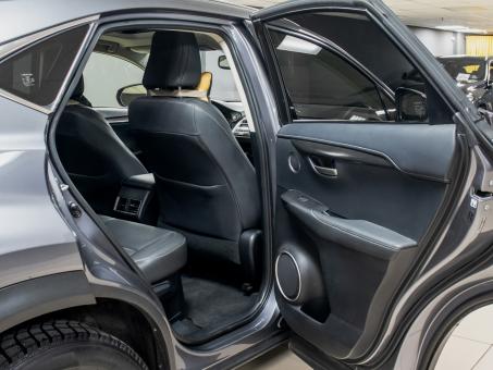Lexus NX 200t