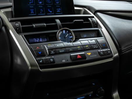 Lexus NX 200t