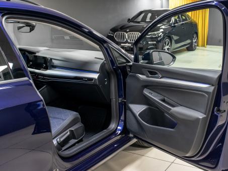 Volkswagen Golf 1.5i