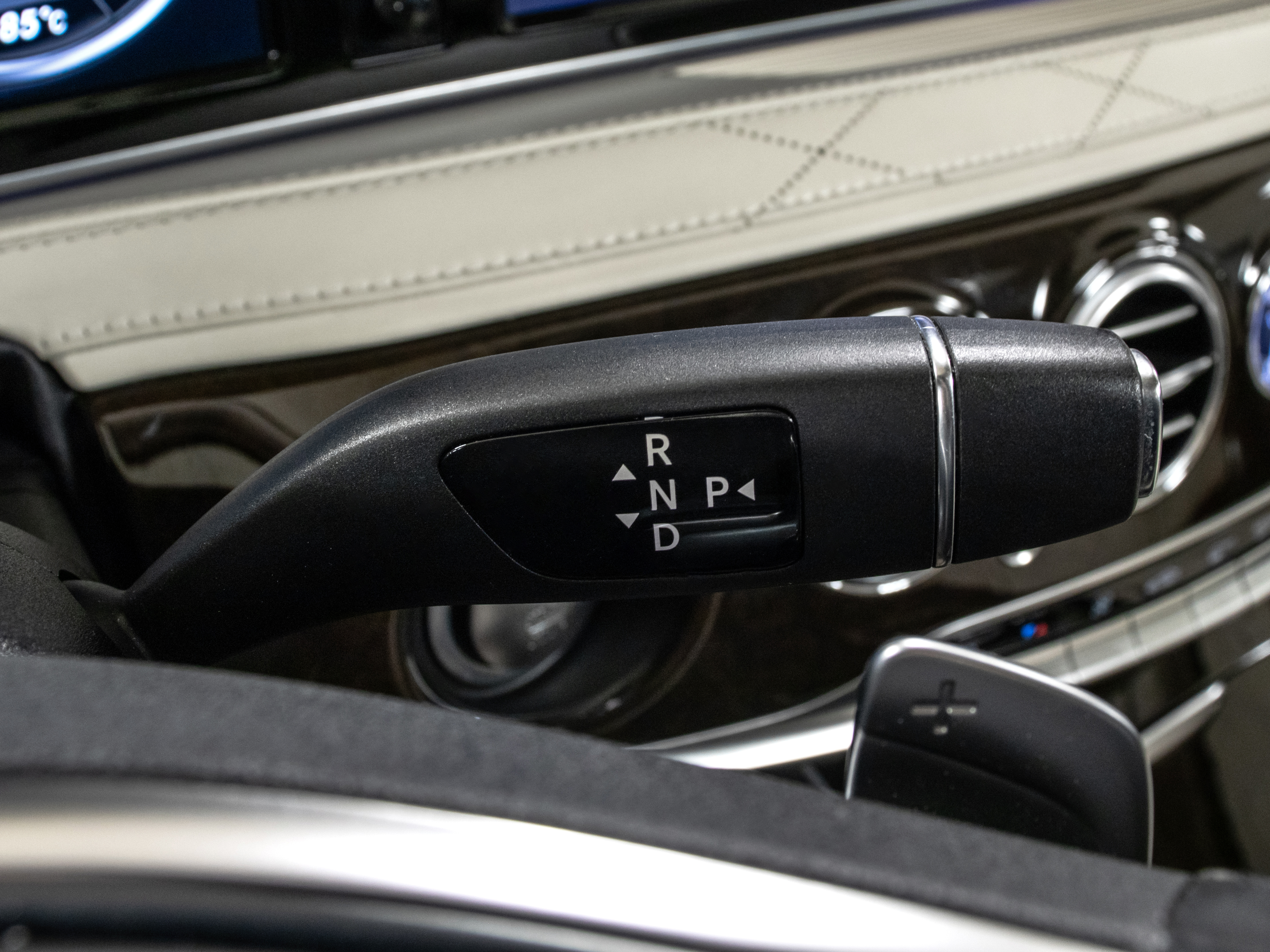 Mercedes-Benz S 500 4matic