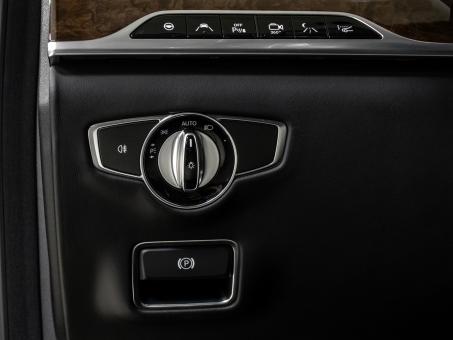 Mercedes-Benz S 500 4matic