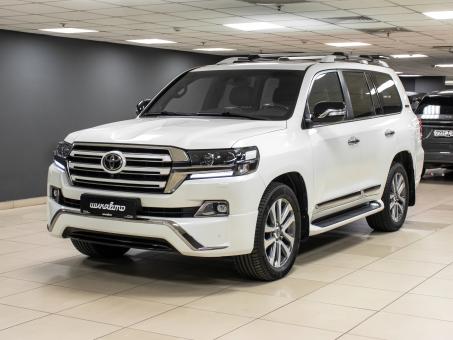 Toyota Land Cruiser 200 Executive White