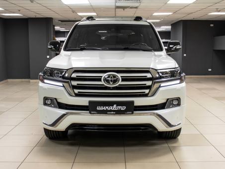 Toyota Land Cruiser 200 Executive White