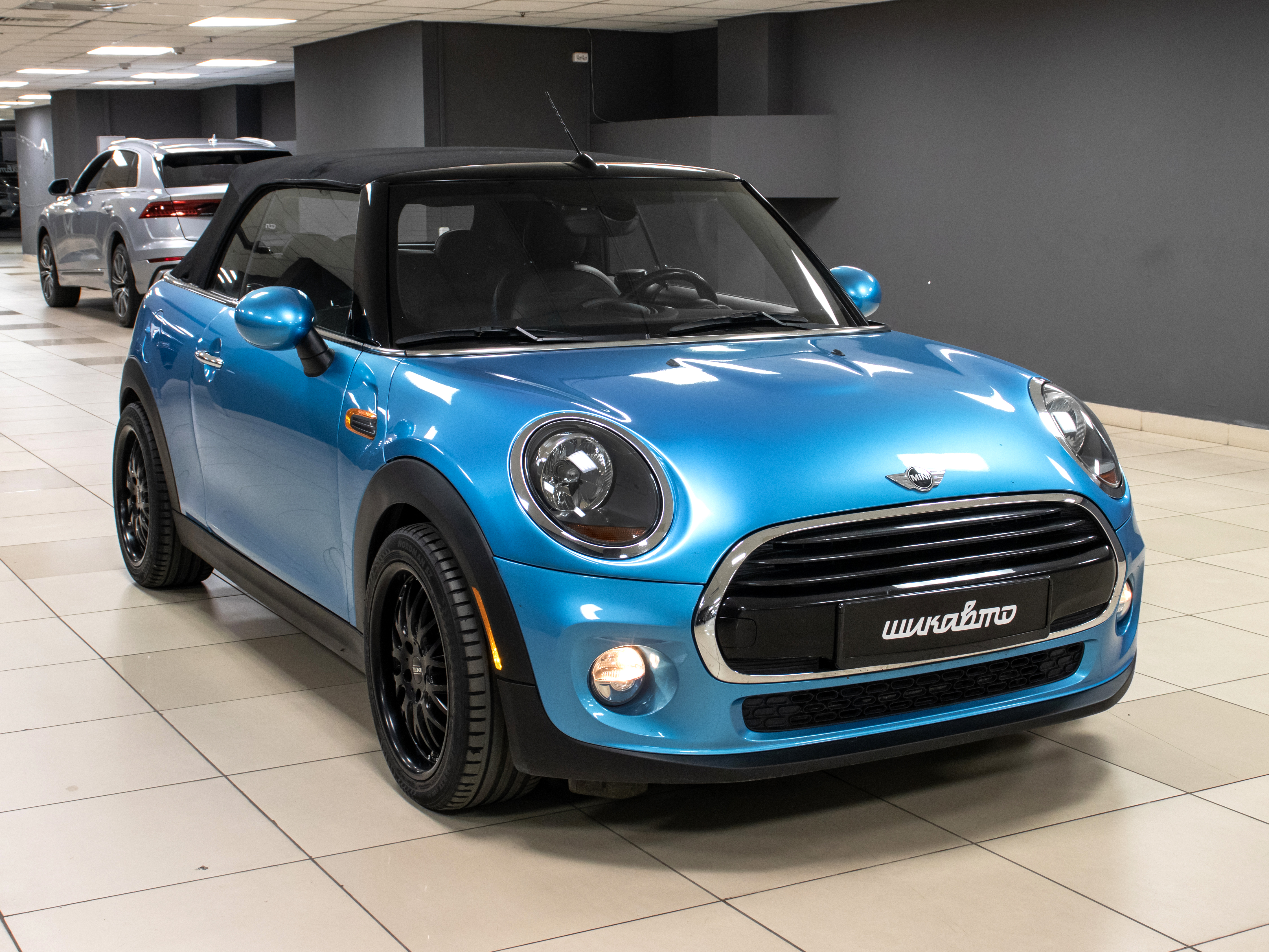 Mini Cooper Cabrio 1.5i