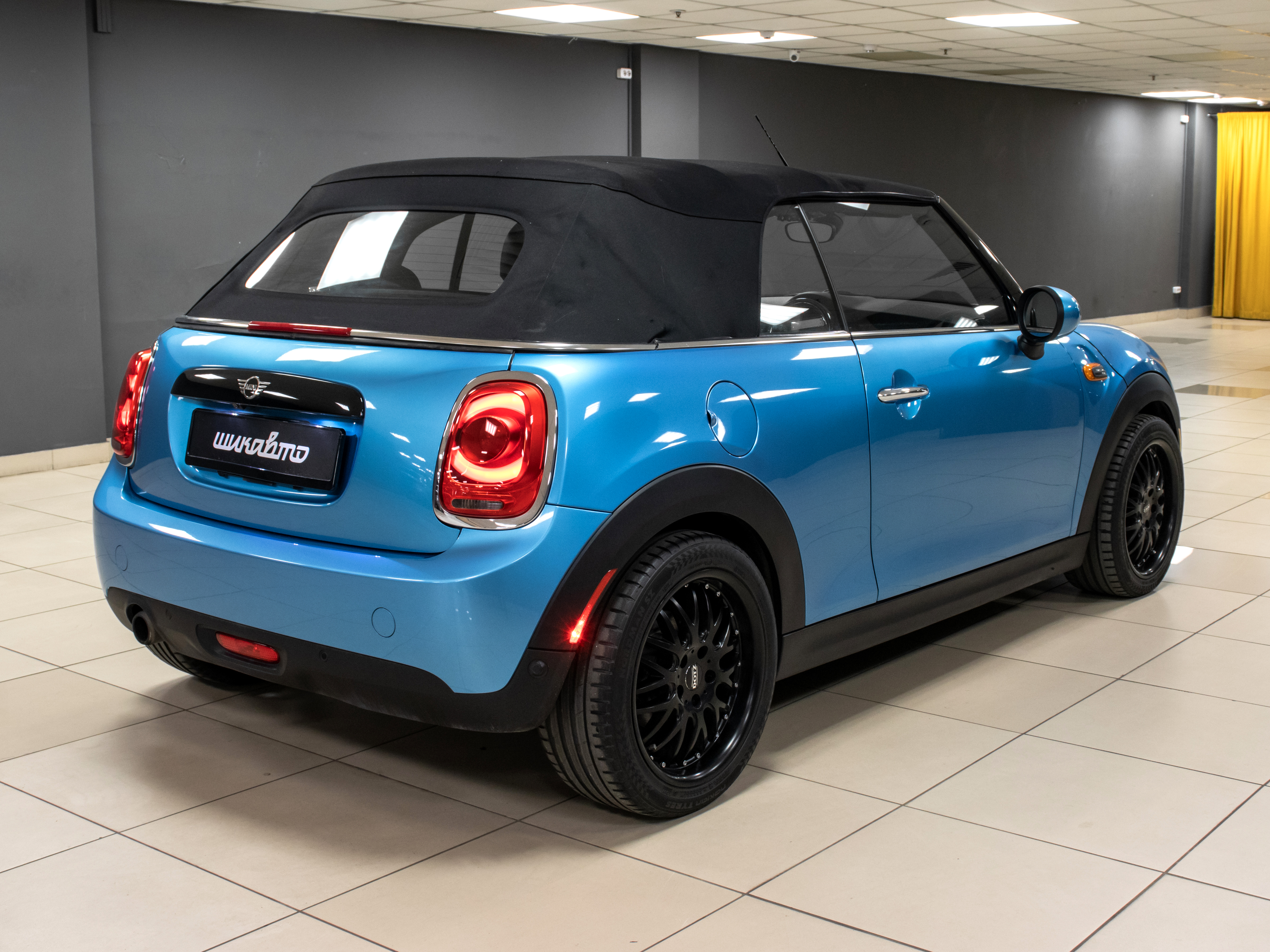 Mini Cooper Cabrio 1.5i