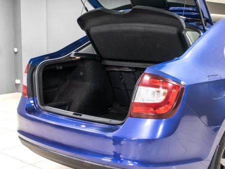 Skoda Rapid 1.6i