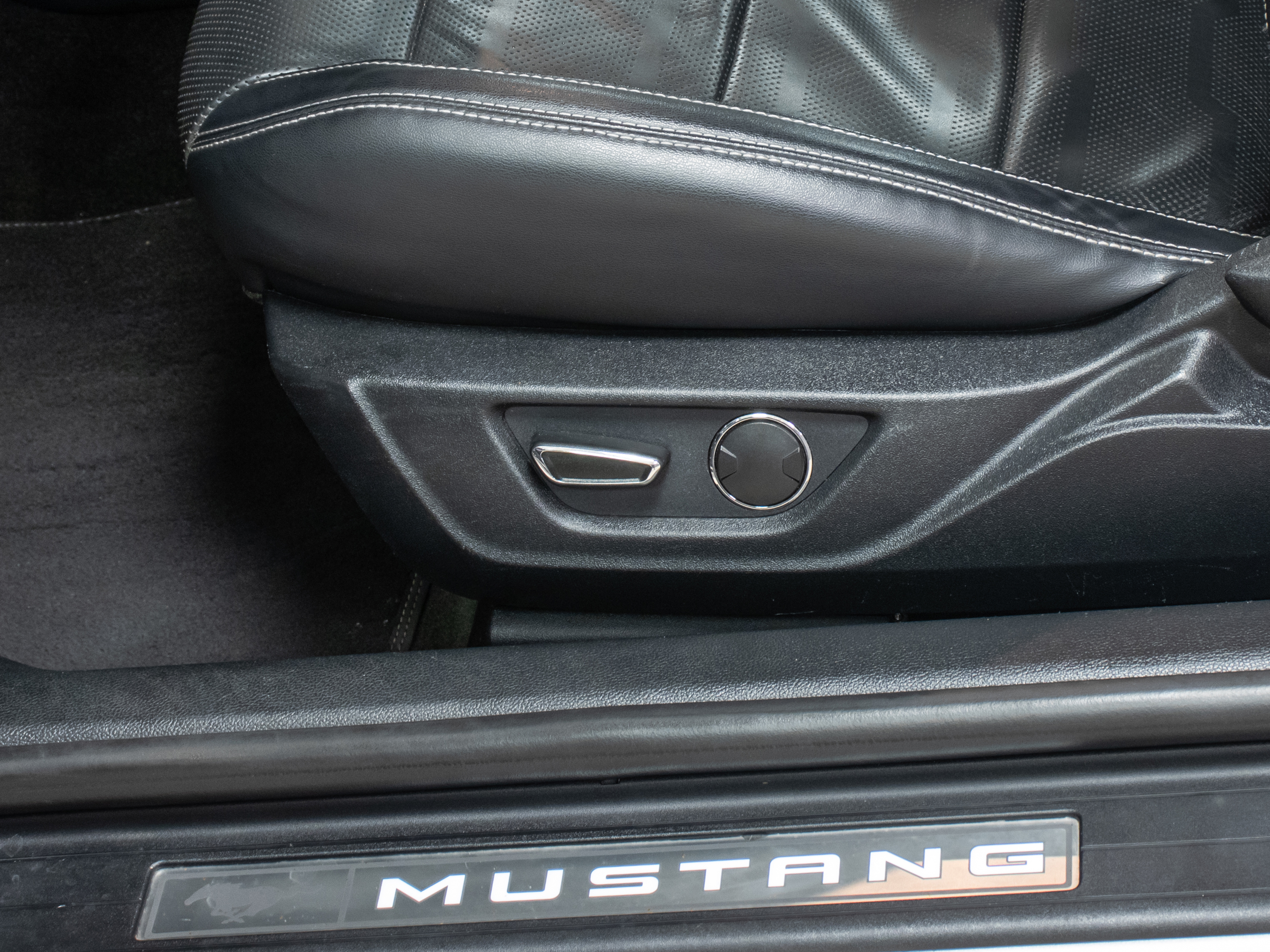 Ford Mustang 2.3 ecoboost