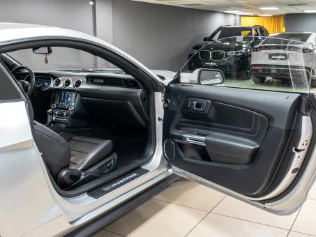 Ford Mustang 2.3 ecoboost