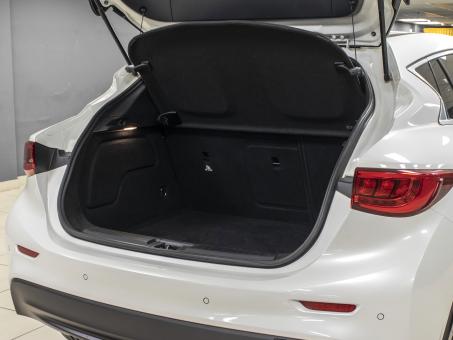 Infiniti Q30 1.5d