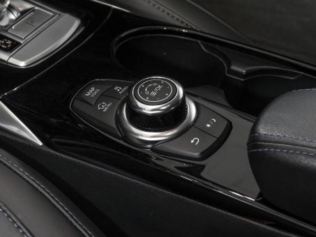 Infiniti Q30 1.5d