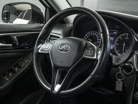 Infiniti Q30 1.5d
